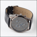 fashion embossed leather straps men classic watch quartz, japan movt watch factory